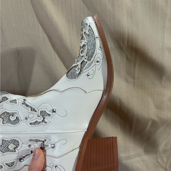 White & Silver Cowgirl Boots Rhinestone‎ Sparkly Western Cowboy Boots Size 7.5 - Picture 6 of 13